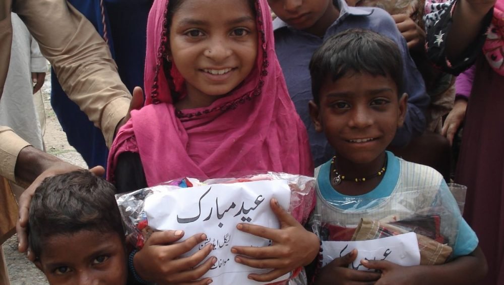Fitrana Donation: Help Families Before Eid