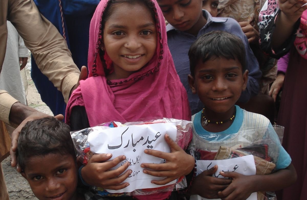 Fitrana Donation: Help Families Before Eid